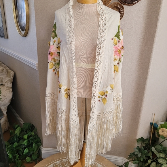 Vintage Ana Rosa Hand Painted Shawl - Picture 7 of 11